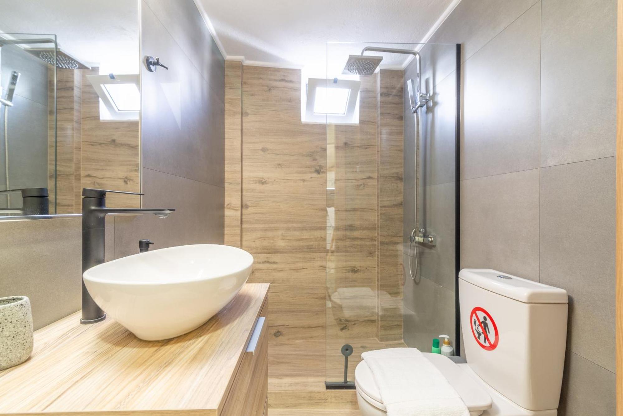 New Renovated Apt In City Center Ηράκλειο Κρήτης Εξωτερικό φωτογραφία